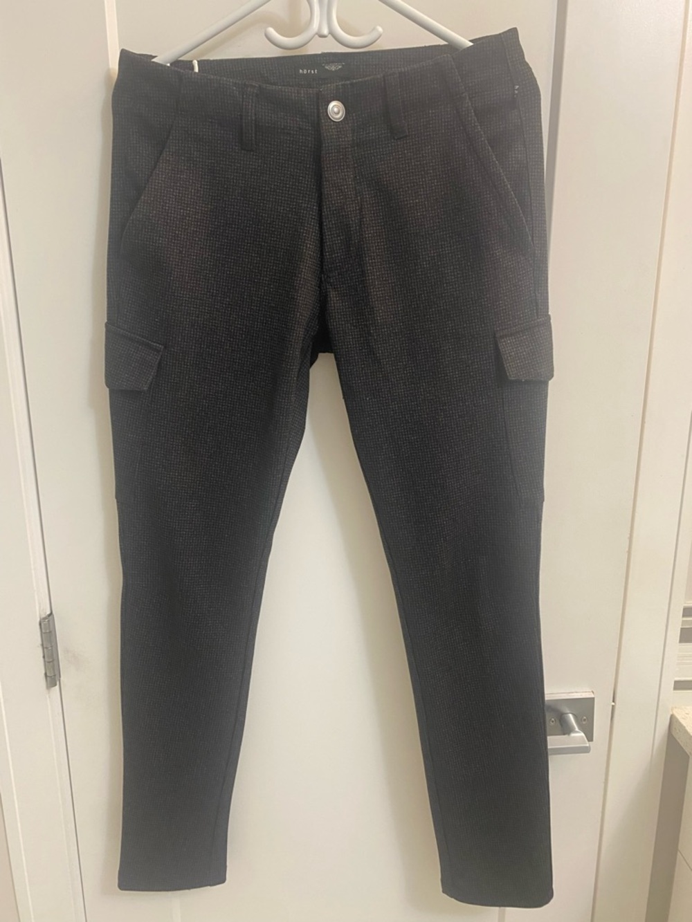 Horst Luxury Men’s Black Cargo Trousers — Tailored Comfort